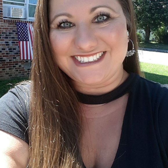 Meet your Posher, Kim - Picture 1 of 1